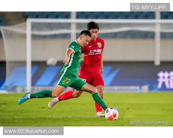 2014年上港与国安激战回顾:一场精彩绝伦的中超对决与历史交锋 2014年上港与国安激战回顾:一场精彩绝伦的中超对决与历史交锋