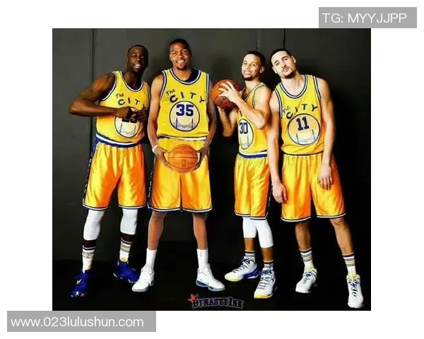 2016至17勇士队的辉煌赛季与历史伟大球队的对比分析 2016至17勇士队的辉煌赛季与历史伟大球队的对比分析