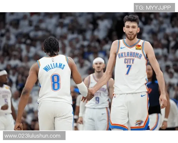 2014年雷霆与快船精彩对决全场回放重温篮球激情与经典瞬间