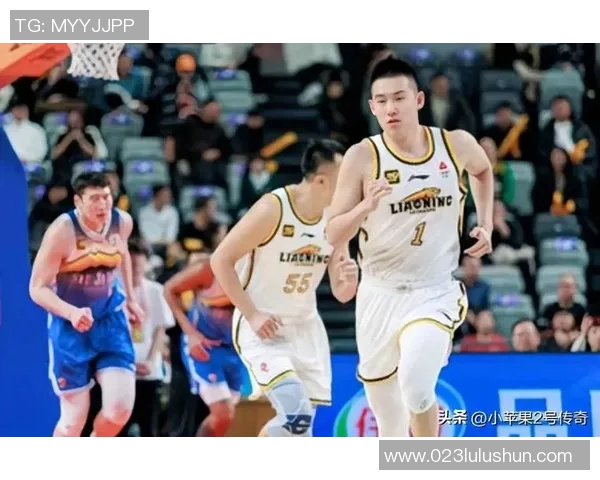 CBA新疆对阵辽宁的精彩比赛分析与胜负预测