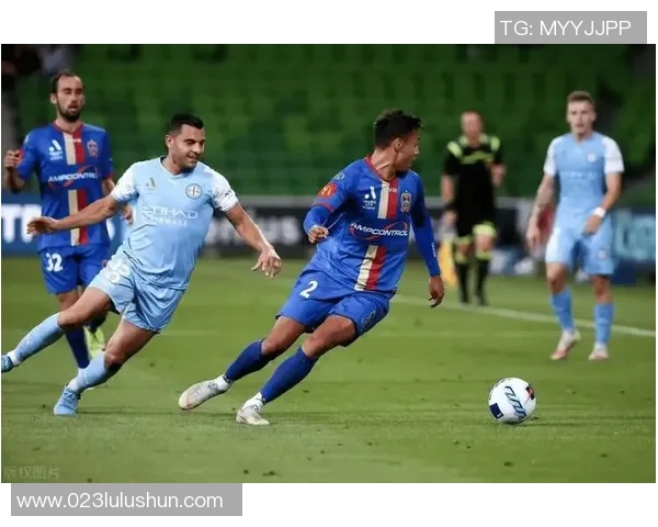 墨尔本与布里斯班足球对决精彩回顾与赛季展望分析