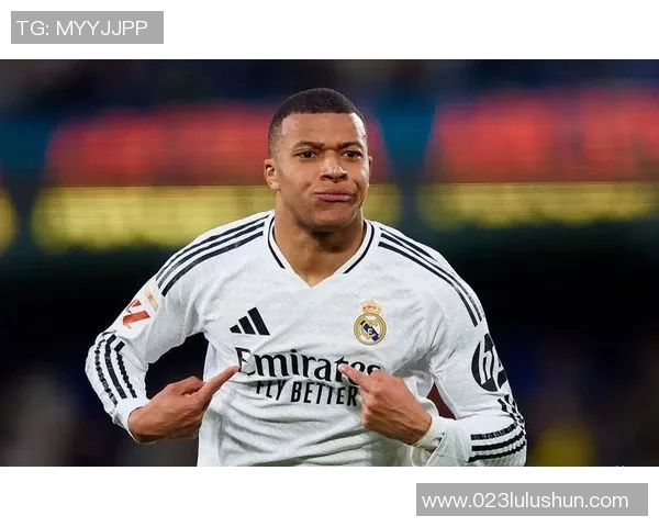 姆巴佩欧冠帽子戏法后采访透露未来去向引发热议