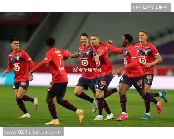 汉诺威96与汉堡的激烈对决谁能在德乙赛场上笑到最后